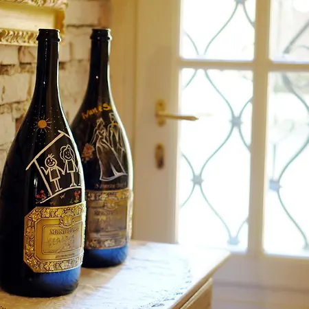 Hotel Dorigny Dimora Storica Con Giardino E Parcheggio Gratuito