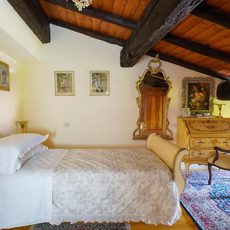 ホテル Dorigny Dimora Storica Con Affreschi E Giardino 3*