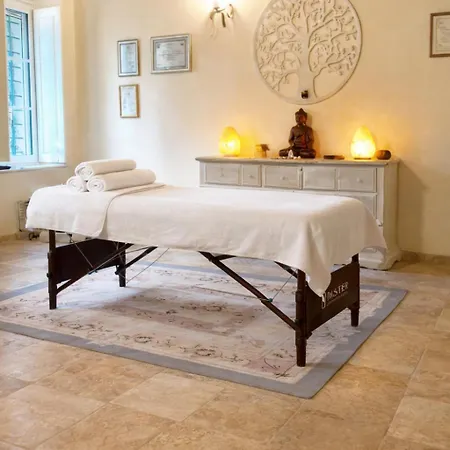 Dorigny Dimora Storica Con Affreschi E Giardino ホテル ヴェローナ